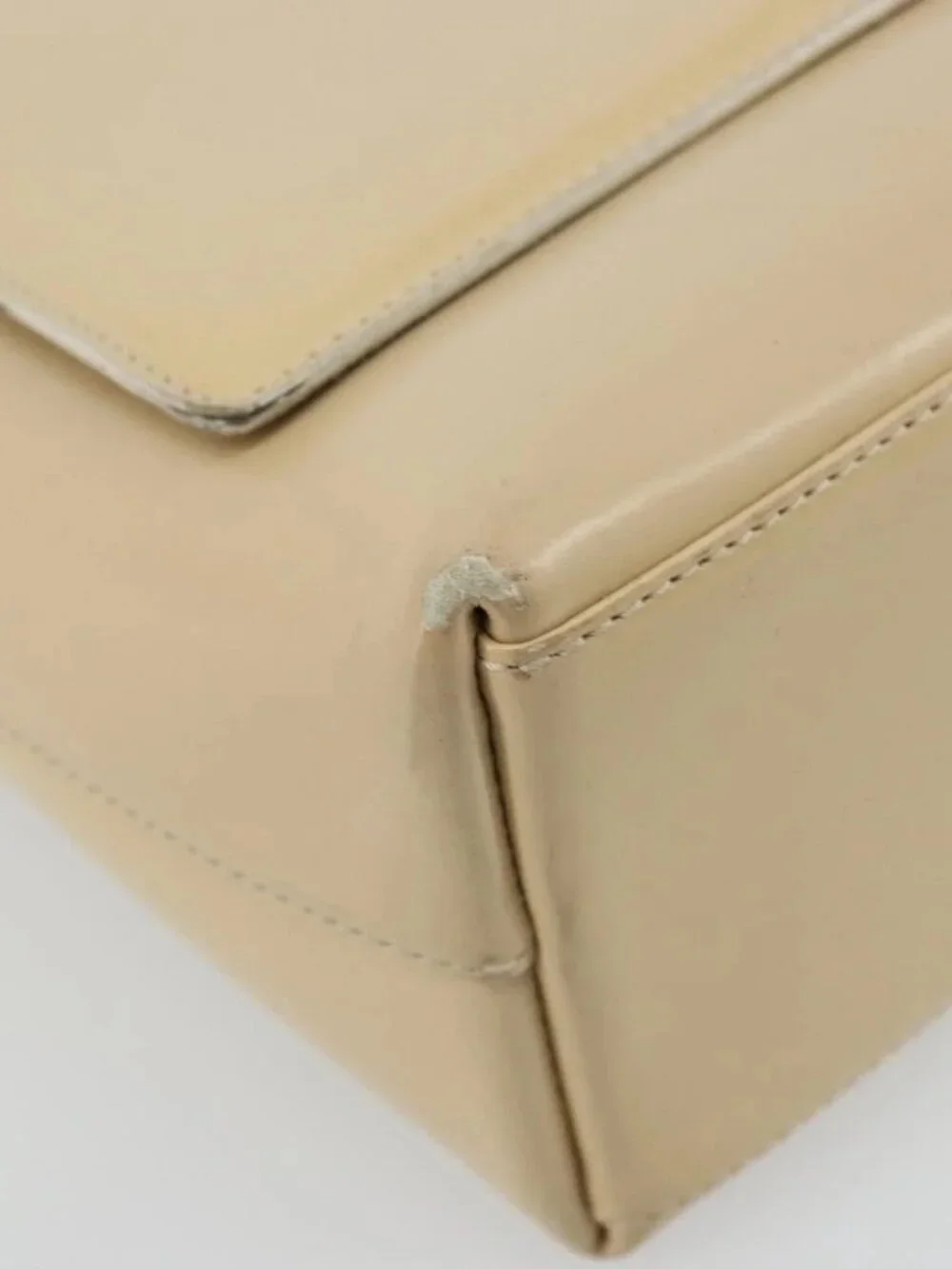 GUCCI Shoulder Bag Patent Leather Ivory Gold 001 3444 1812 Auth